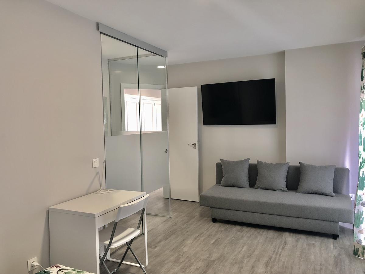 Plaza 5 Carabanchel Apartment Madrid Eksteriør billede